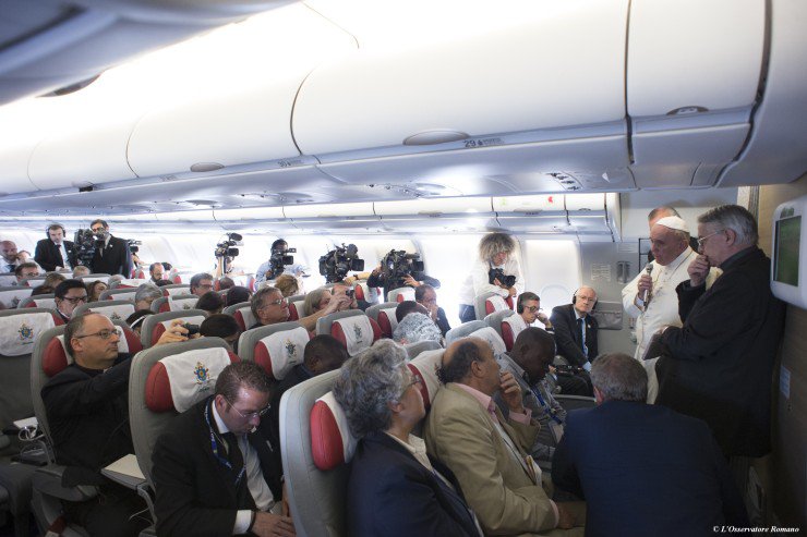 Cuộc Phỏng vấn Đức Thánh Cha trên máy bay từ Mexico trở về Vatican